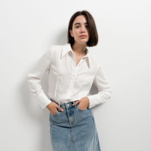 CAMISA ENTALLADA PINZAS