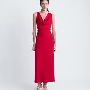 VESTIDO APLIQUE ESPALDA